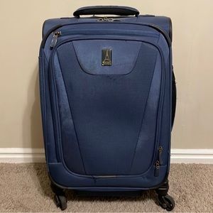 Travelpro International Expandable Carryon